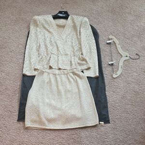 St. John Gold Mother Of The Bride Wedding Knit Skirt With Gold Flecked Sweater